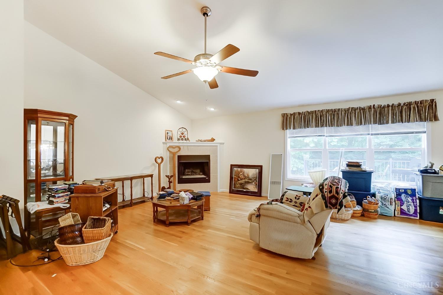 734 Creekwood Bluffs Road