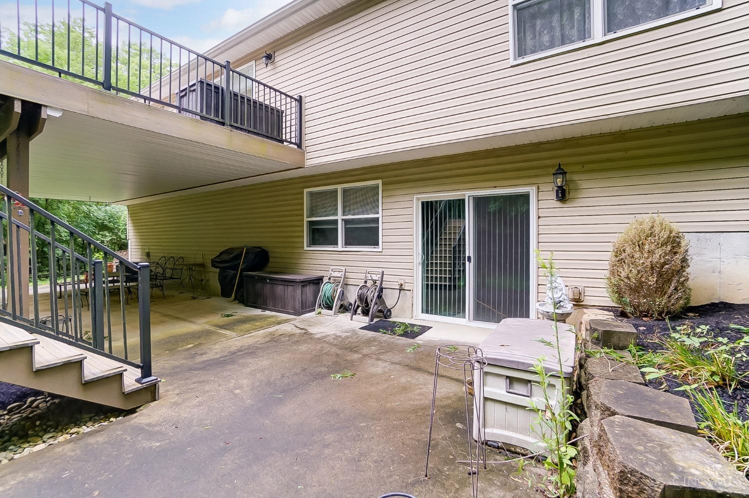 734 Creekwood Bluffs Road