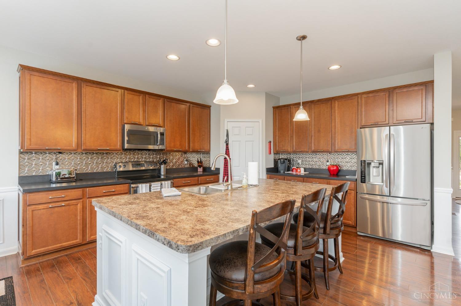 4951 Crooked River Court