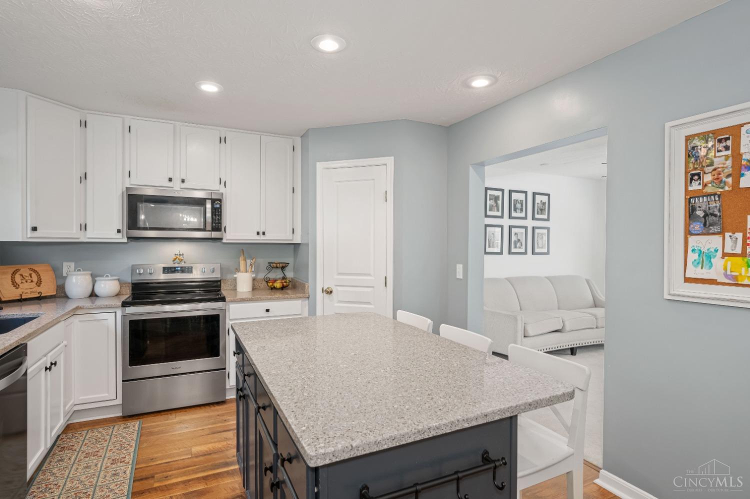 6607 Waverly Park