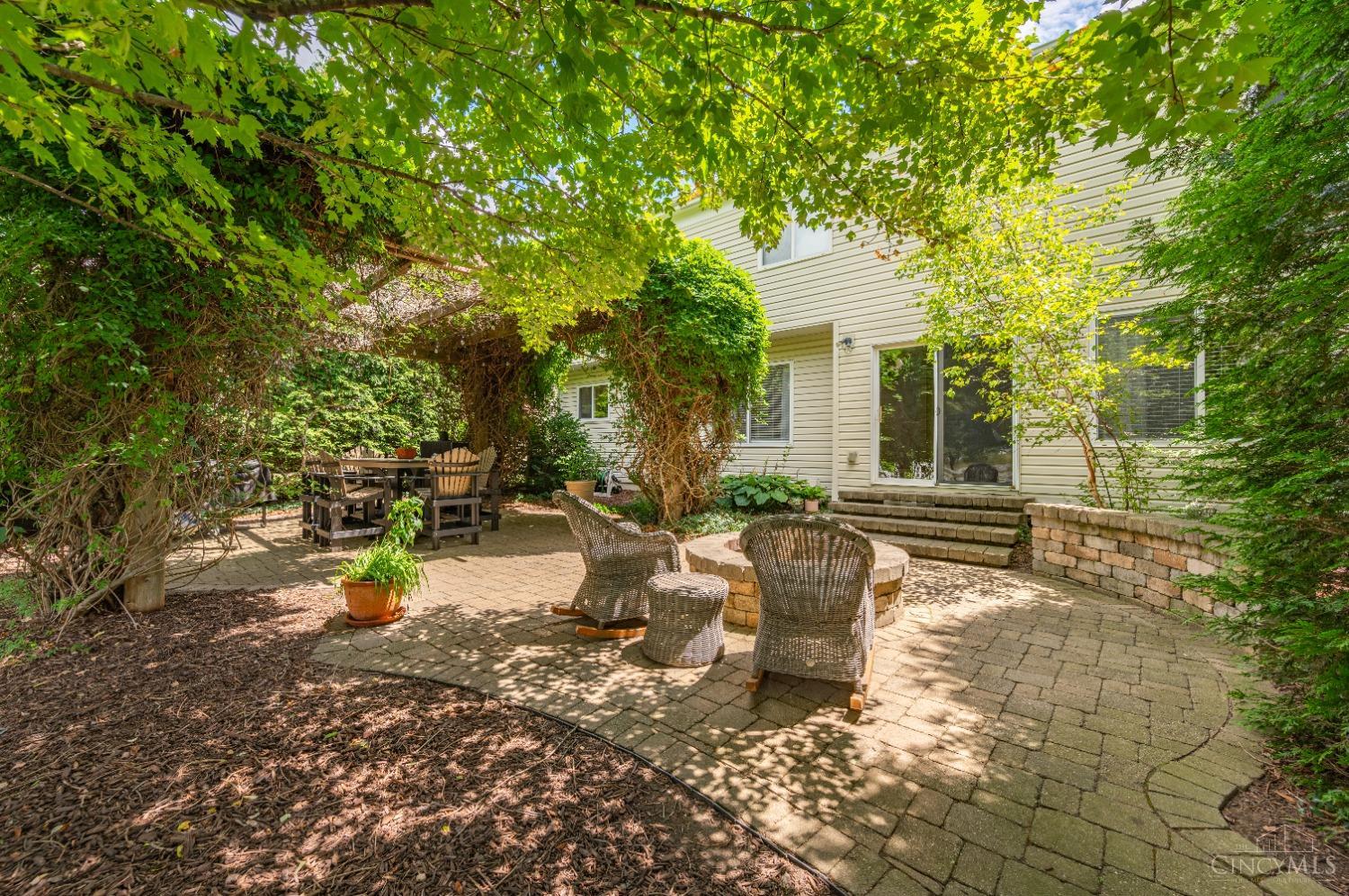 6607 Waverly Park