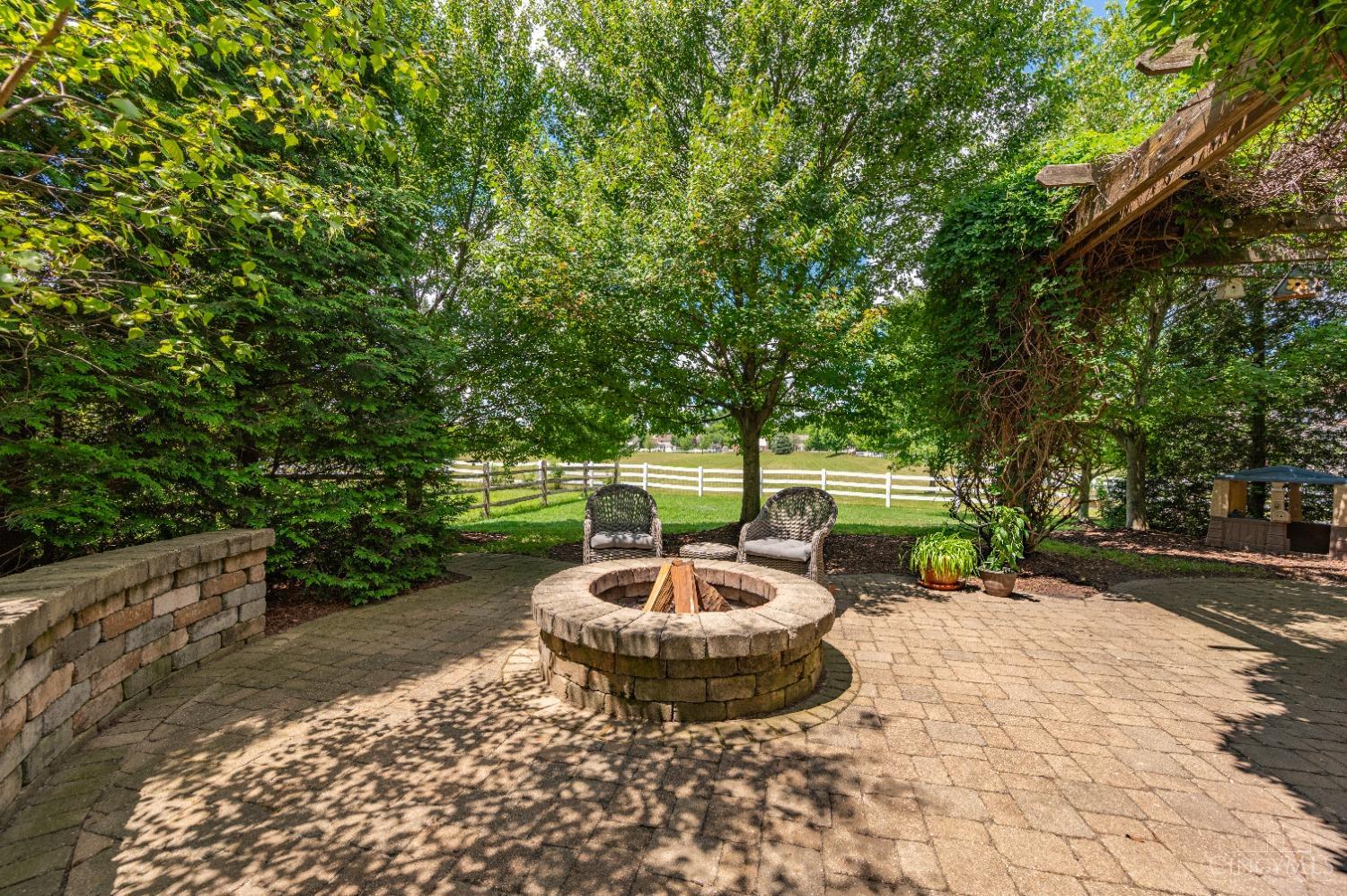 6607 Waverly Park