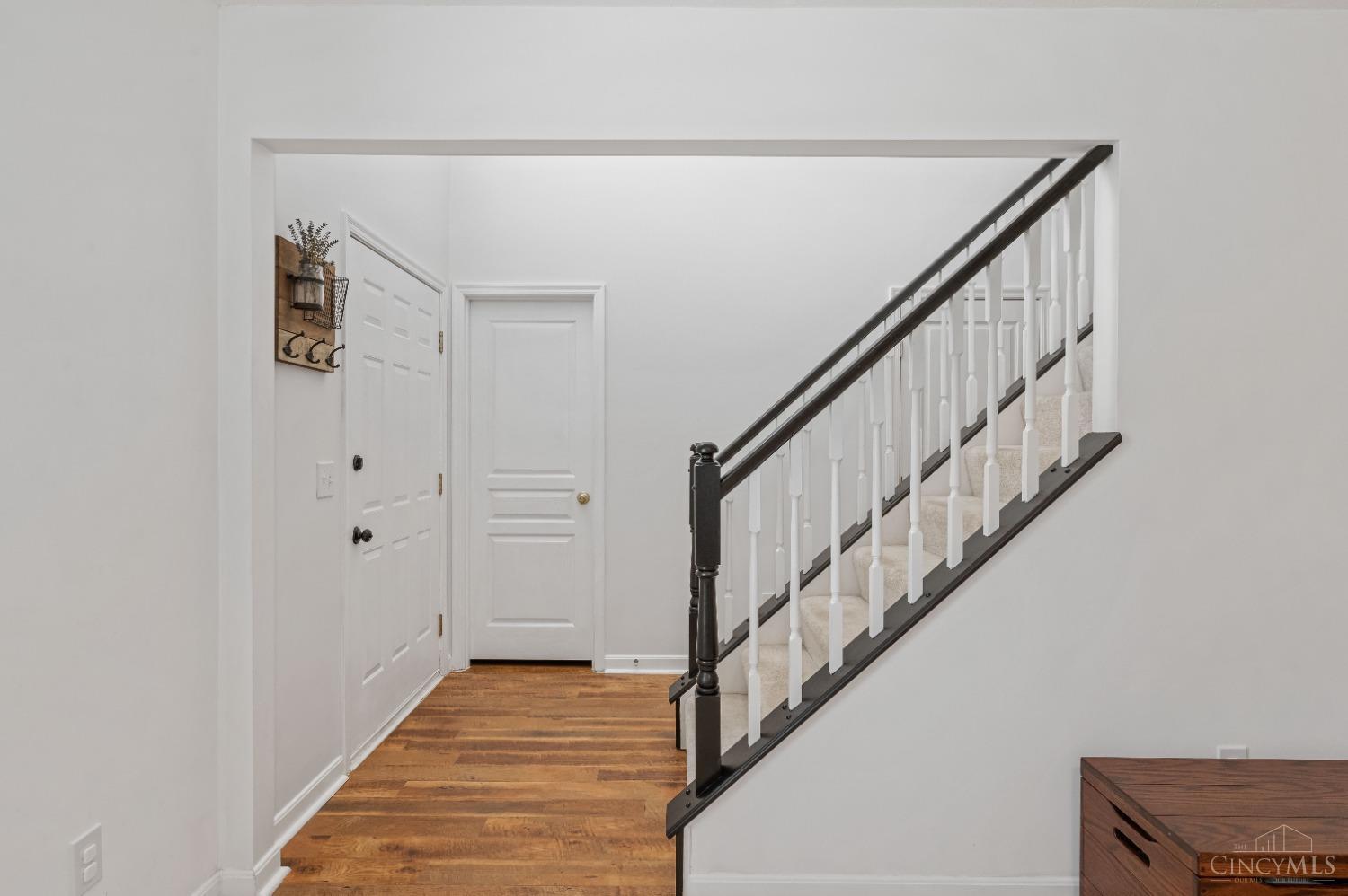 6607 Waverly Park