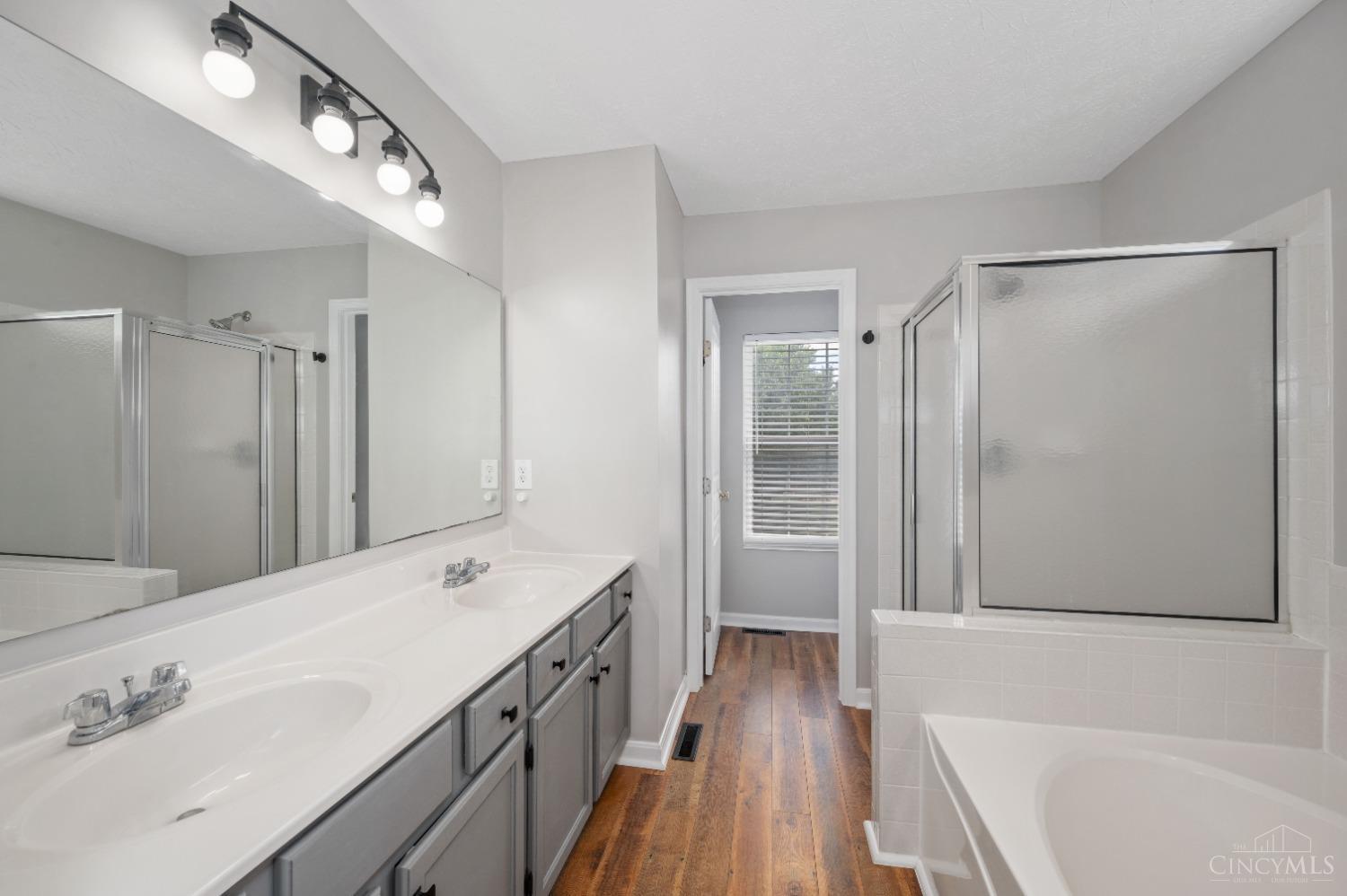 6607 Waverly Park