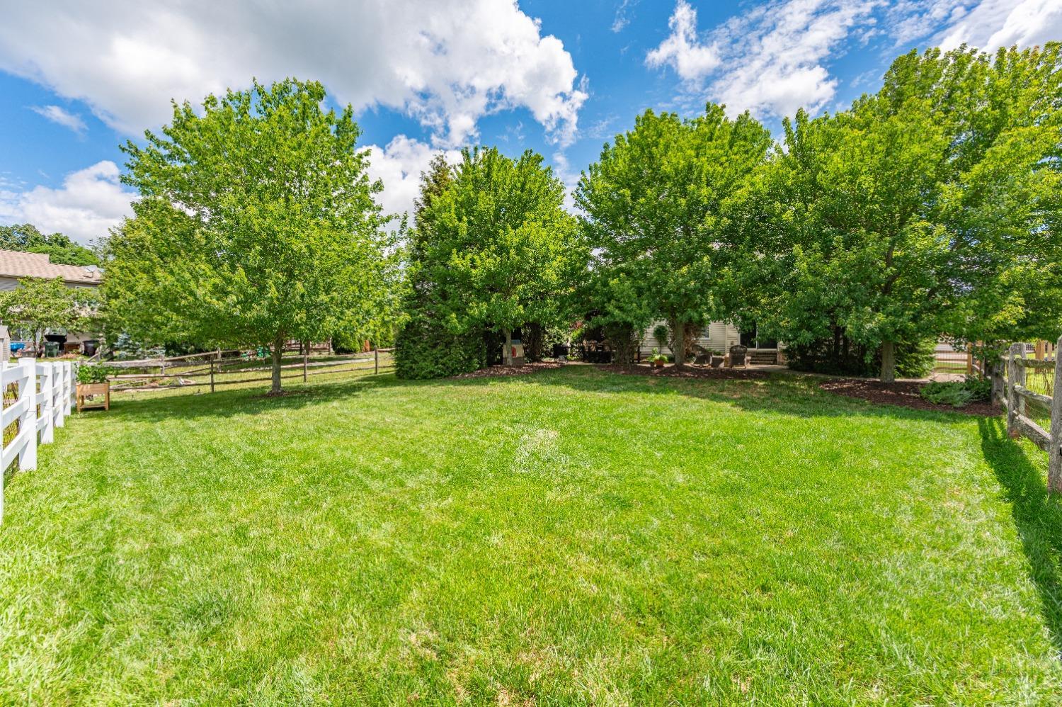 6607 Waverly Park