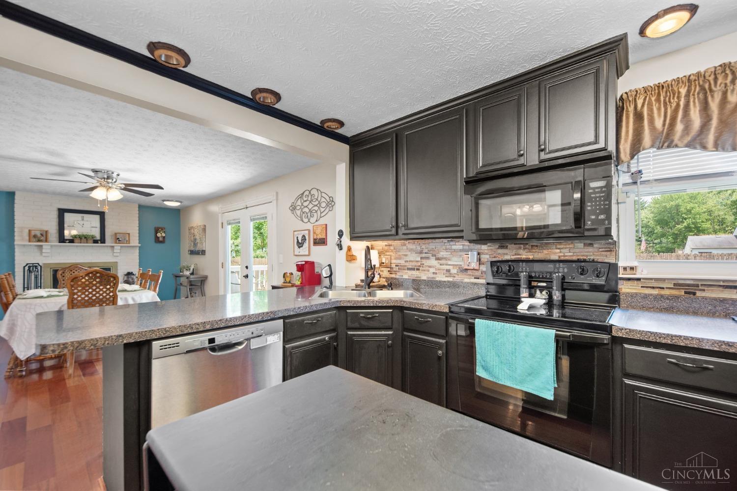 5799 Tall Oaks Drive