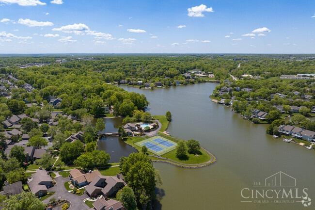 2872 Mossy Brink Court