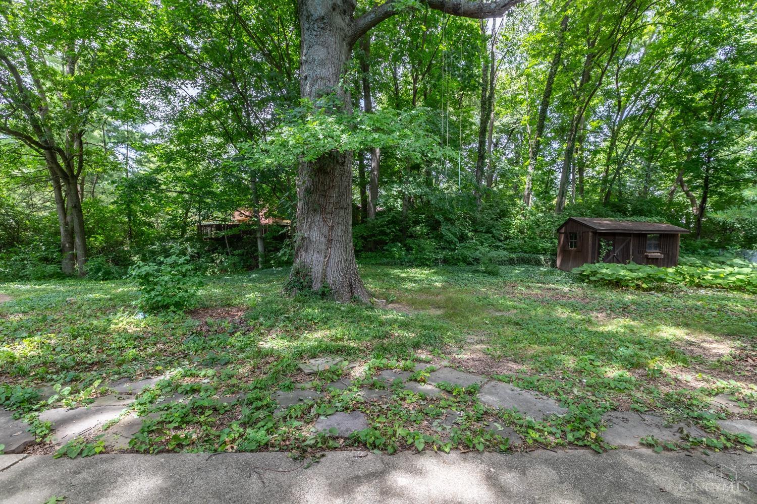 1580 Colonial Drive