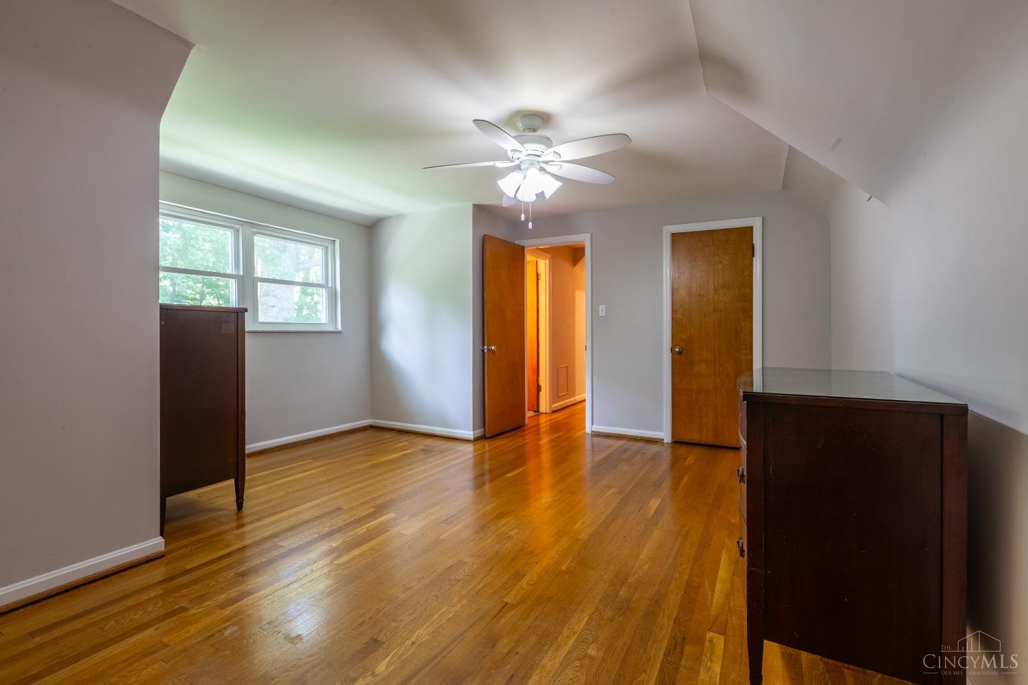 1580 Colonial Drive