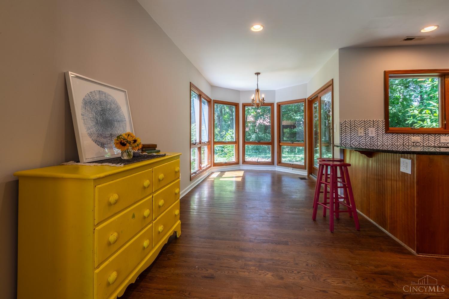 1580 Colonial Drive