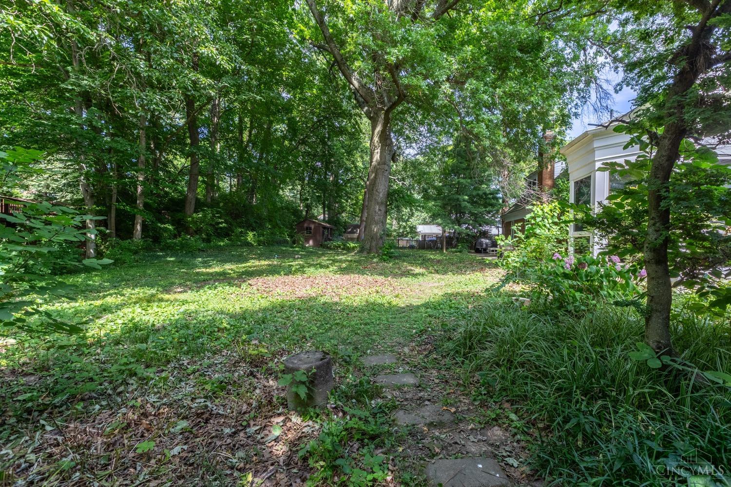 1580 Colonial Drive