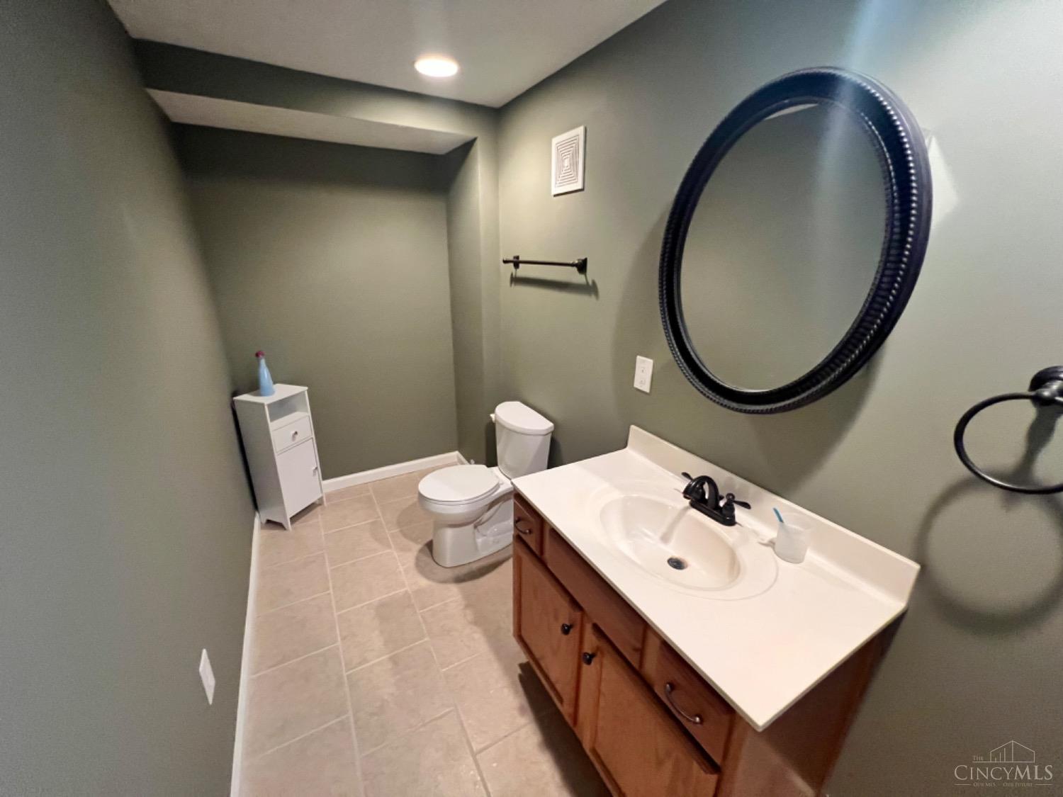 6475 Waverly Park