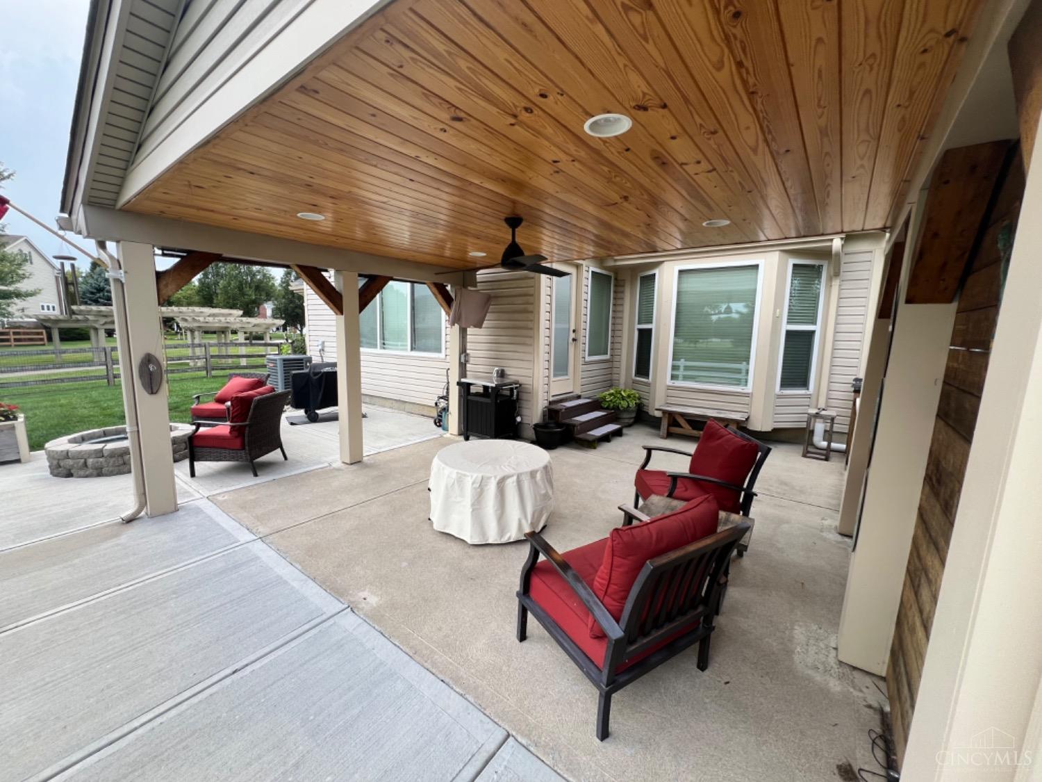 6475 Waverly Park