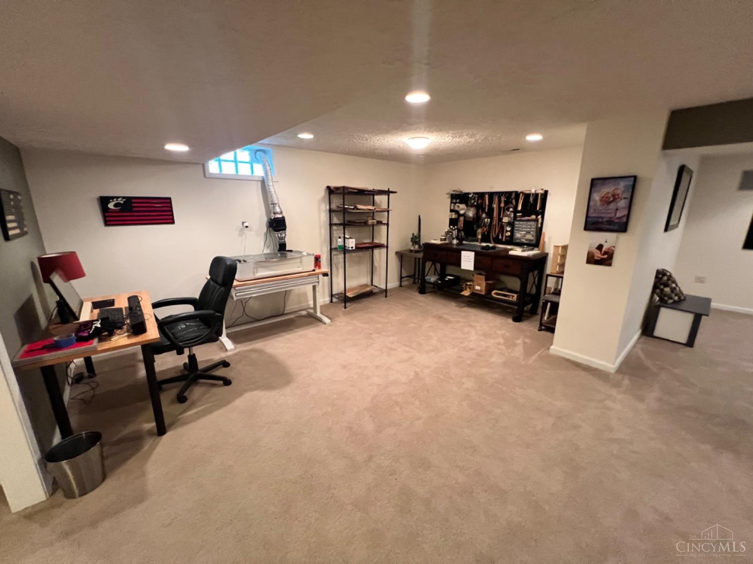 6475 Waverly Park