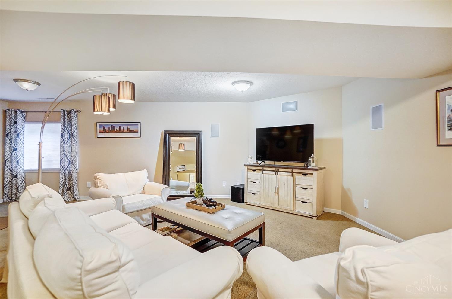 5258 Venetian Way
