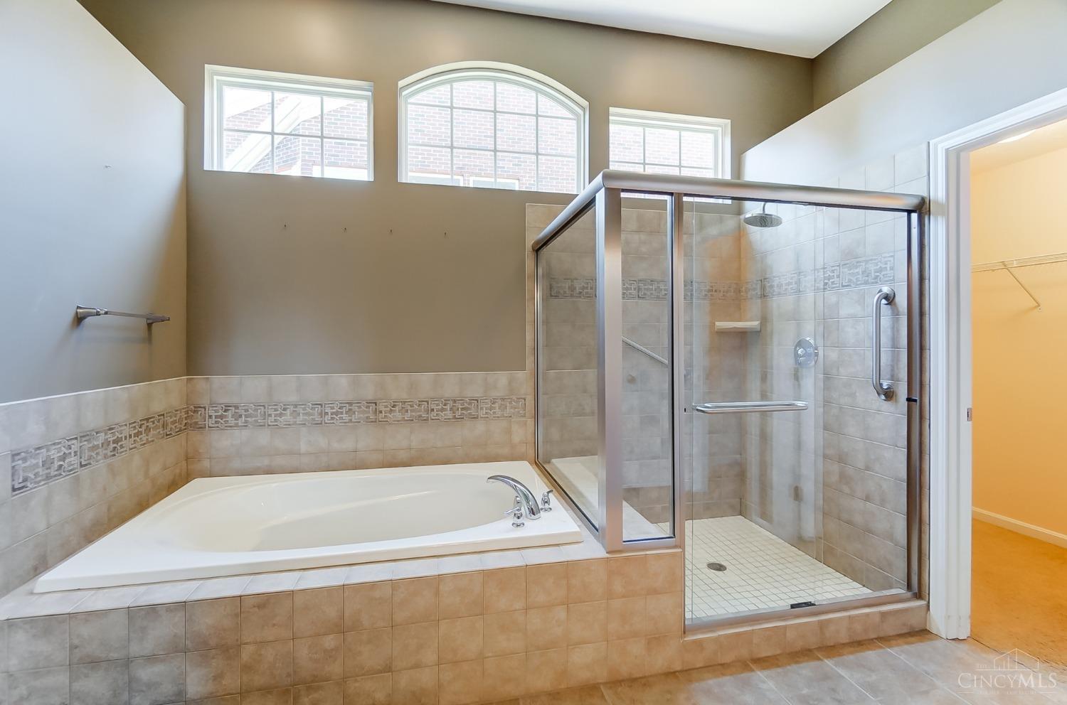 5258 Venetian Way