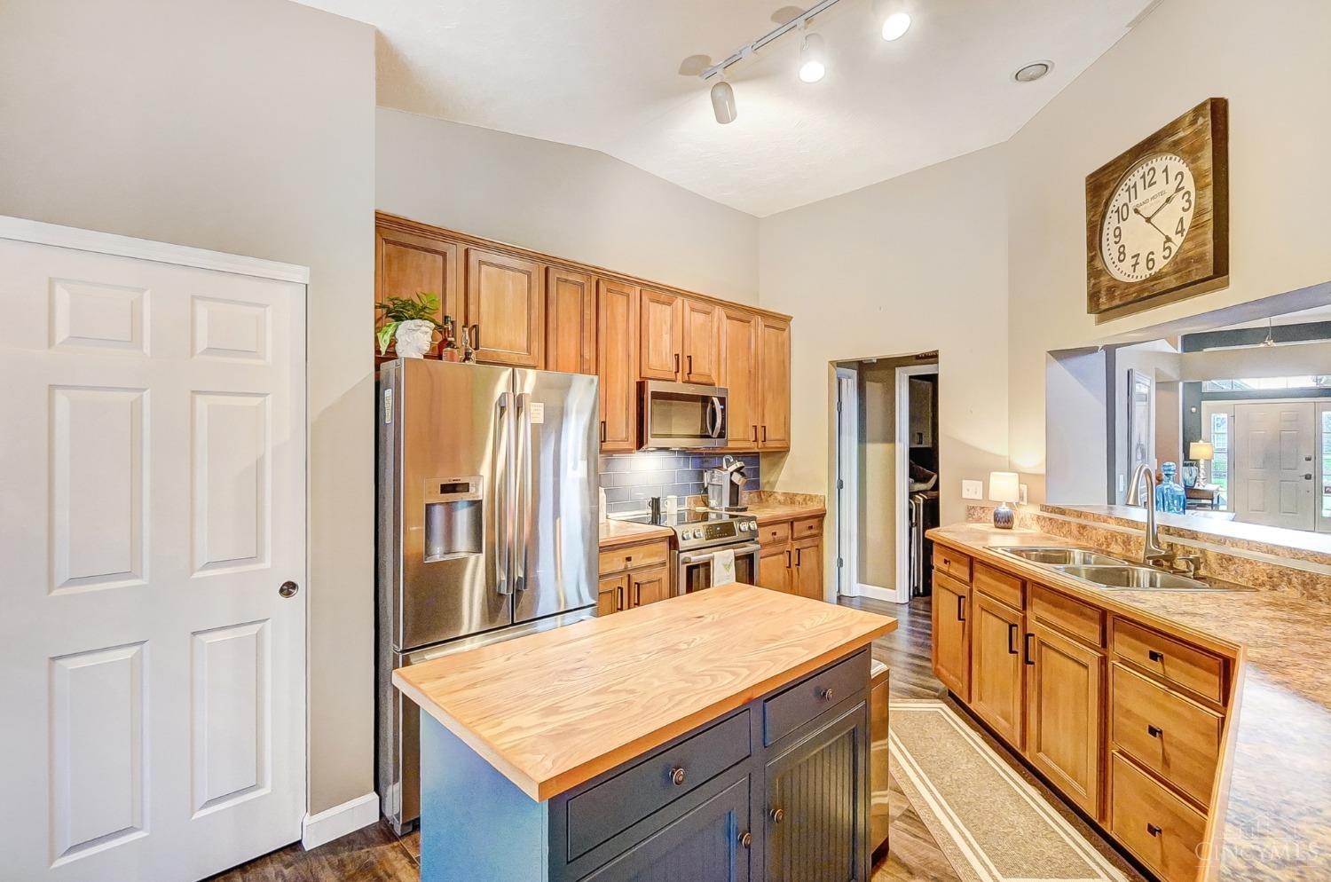 5258 Venetian Way
