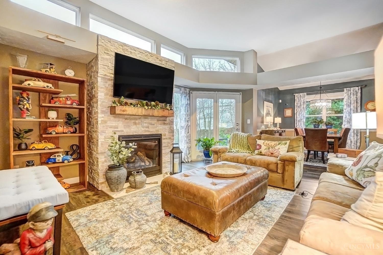 5258 Venetian Way