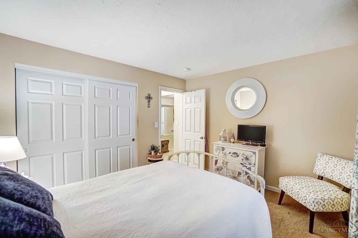 5258 Venetian Way