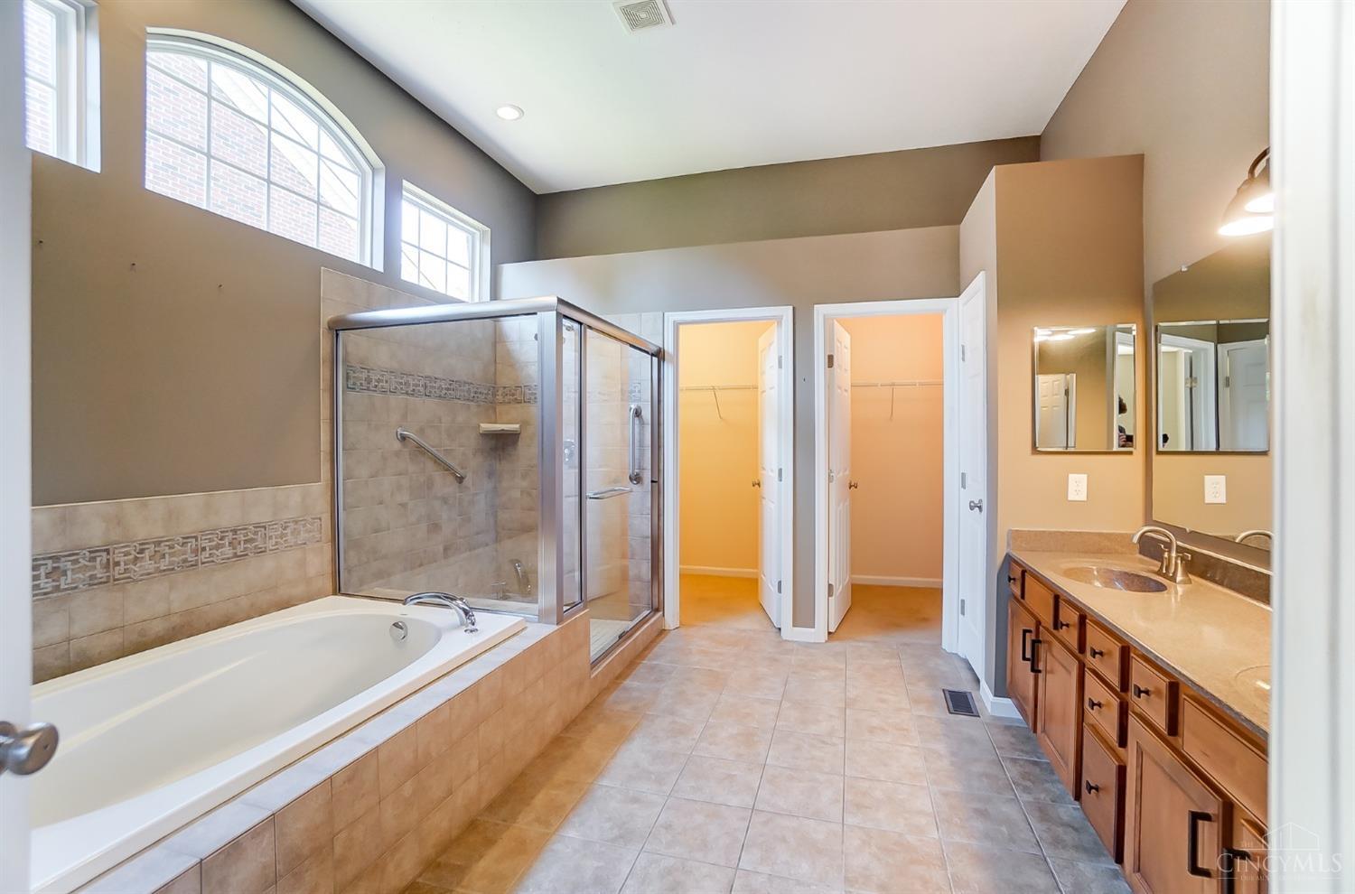 5258 Venetian Way
