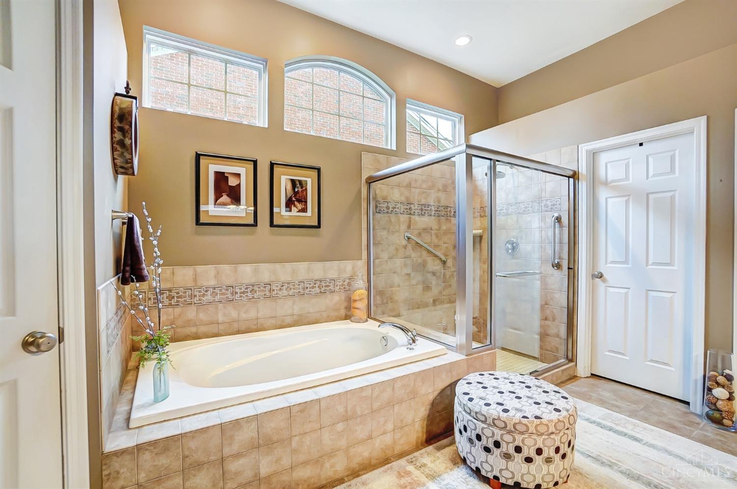 5258 Venetian Way