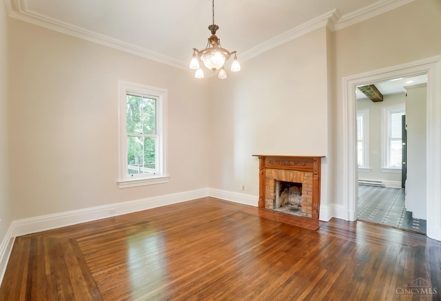 2307 Kemper Lane