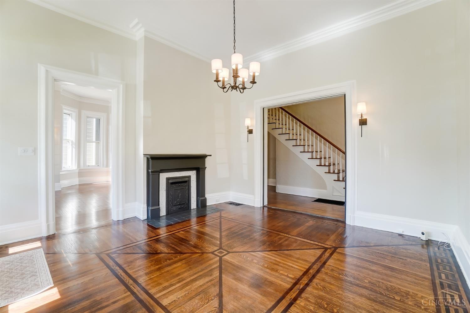2307 Kemper Lane