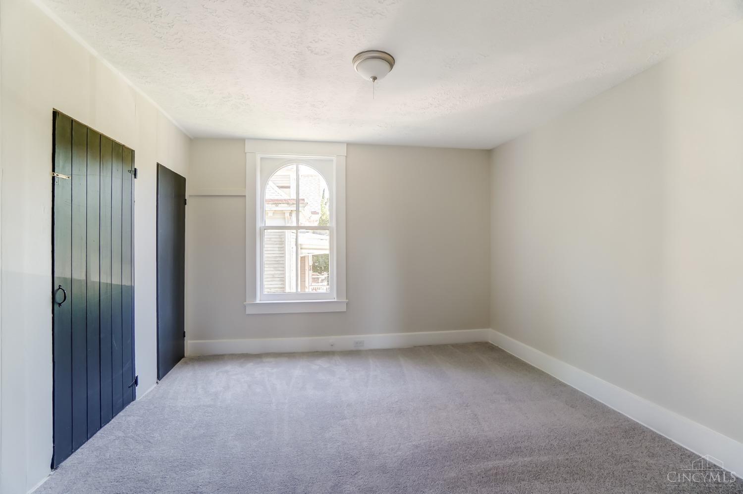 2307 Kemper Lane