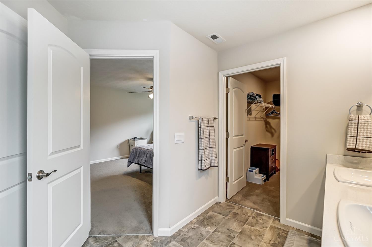3286 Shadow Ridge Court