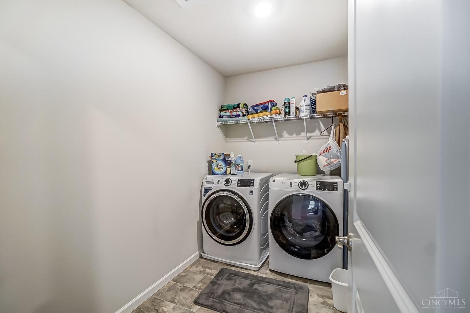 3286 Shadow Ridge Court