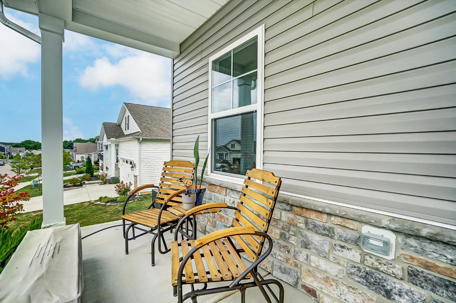 3286 Shadow Ridge Court