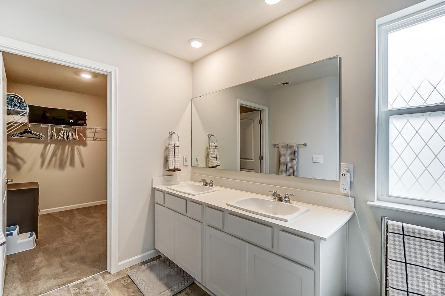 3286 Shadow Ridge Court