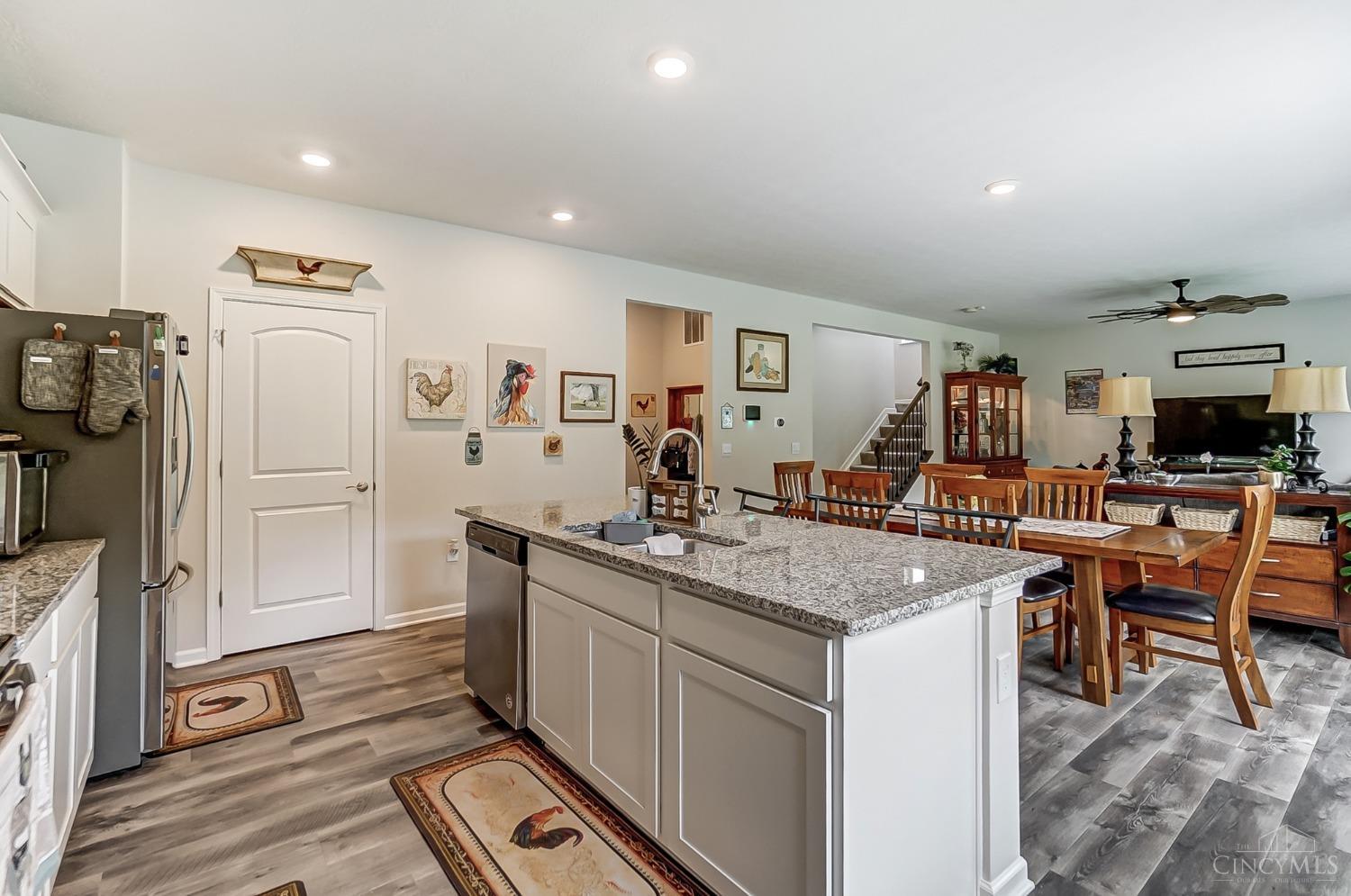 3286 Shadow Ridge Court