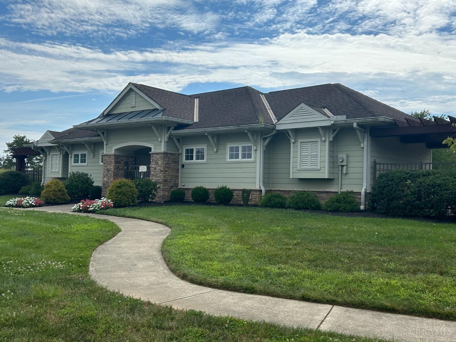 3286 Shadow Ridge Court