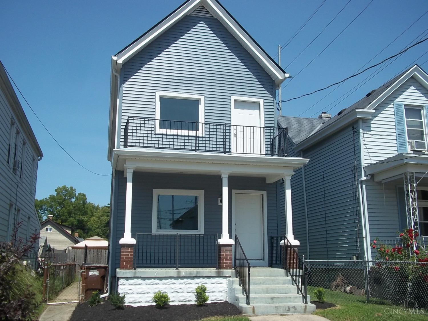 4 Walnut Street