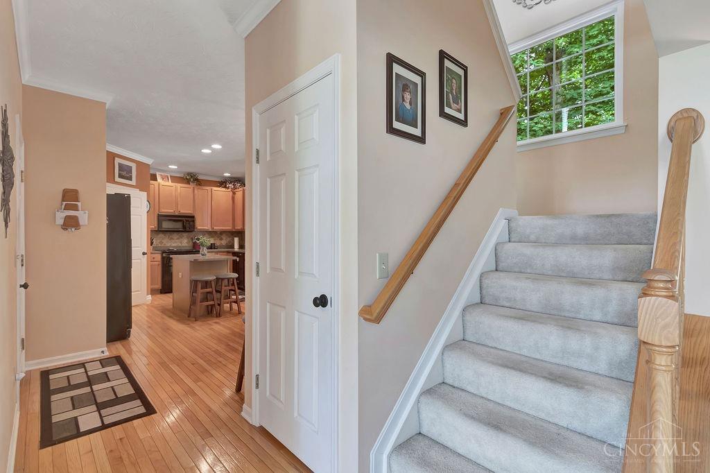 994 Bamburgh Drive