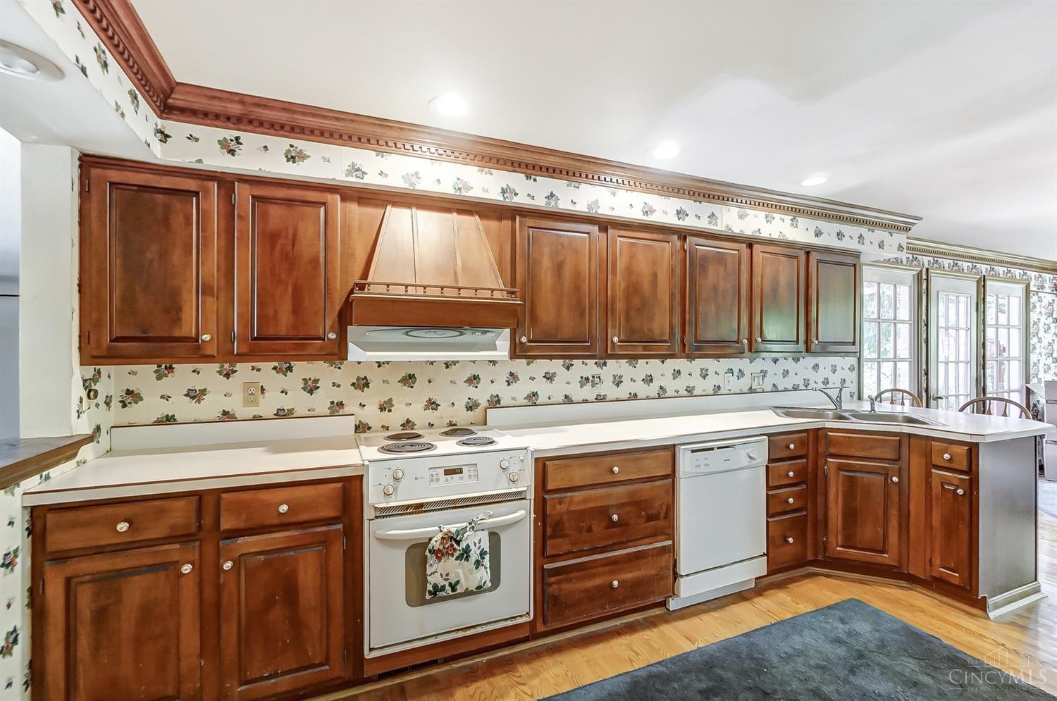 5510 Garrett Drive