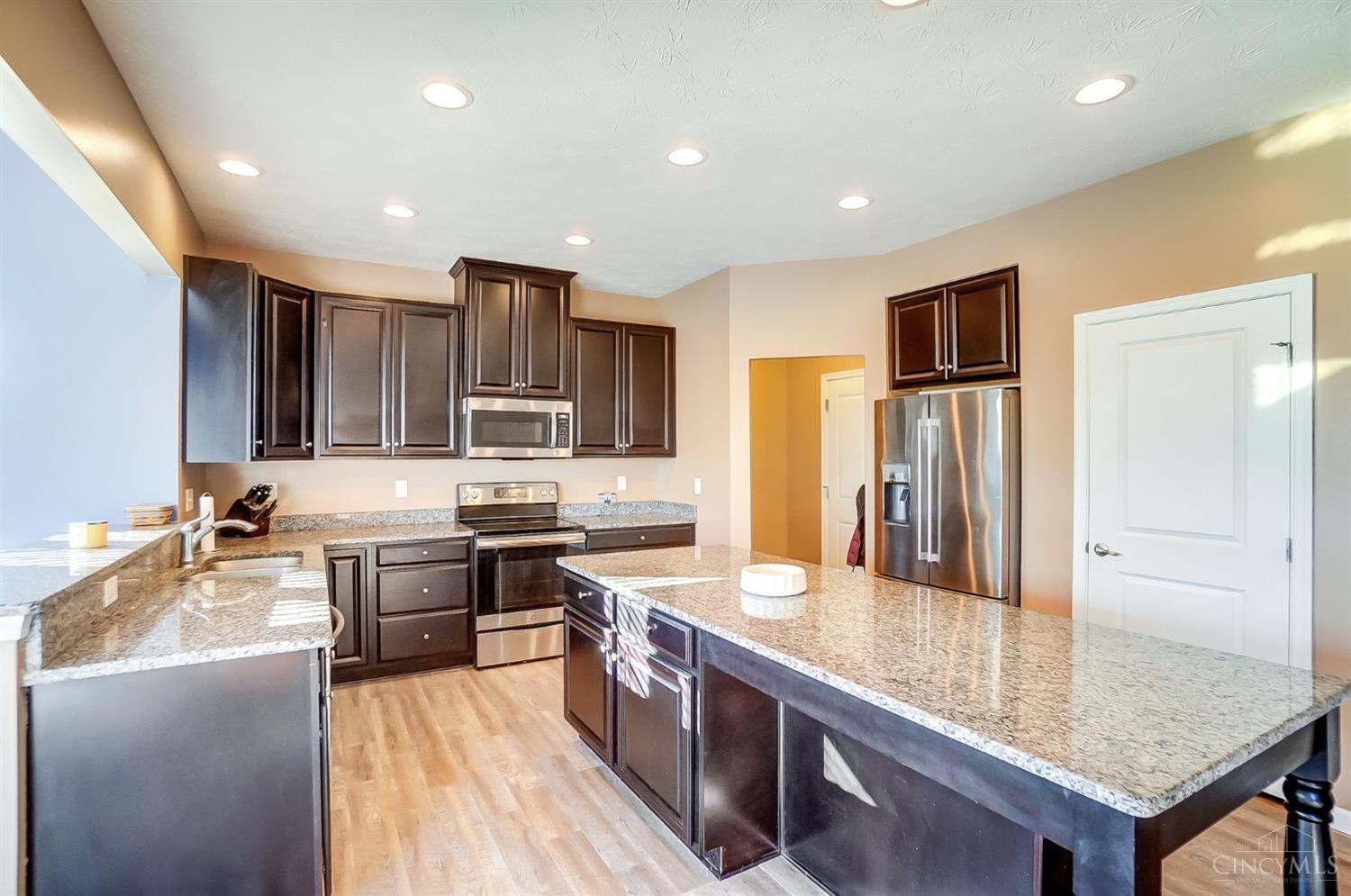 4572 Kibbey Lane