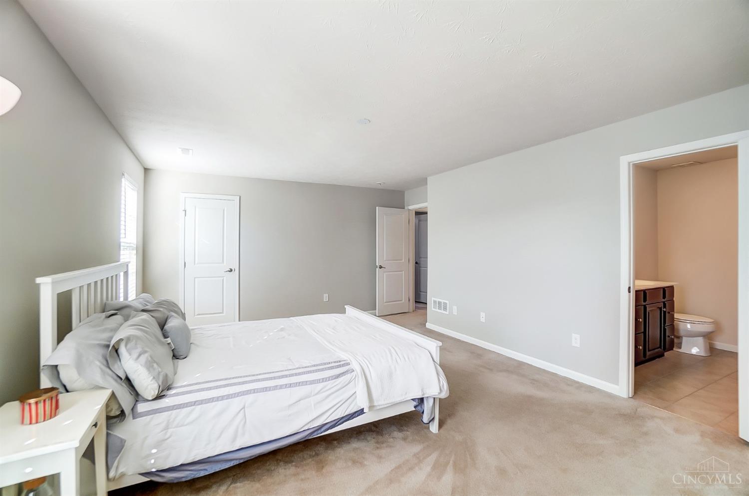 4572 Kibbey Lane