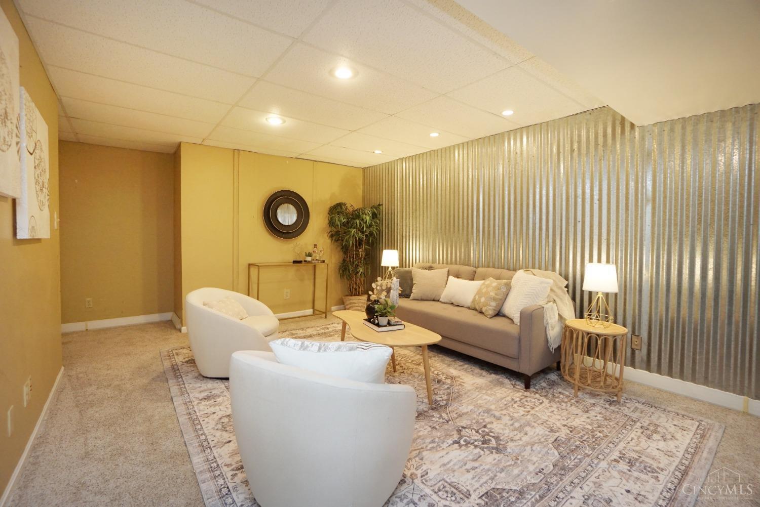 233 Hildebrant Drive