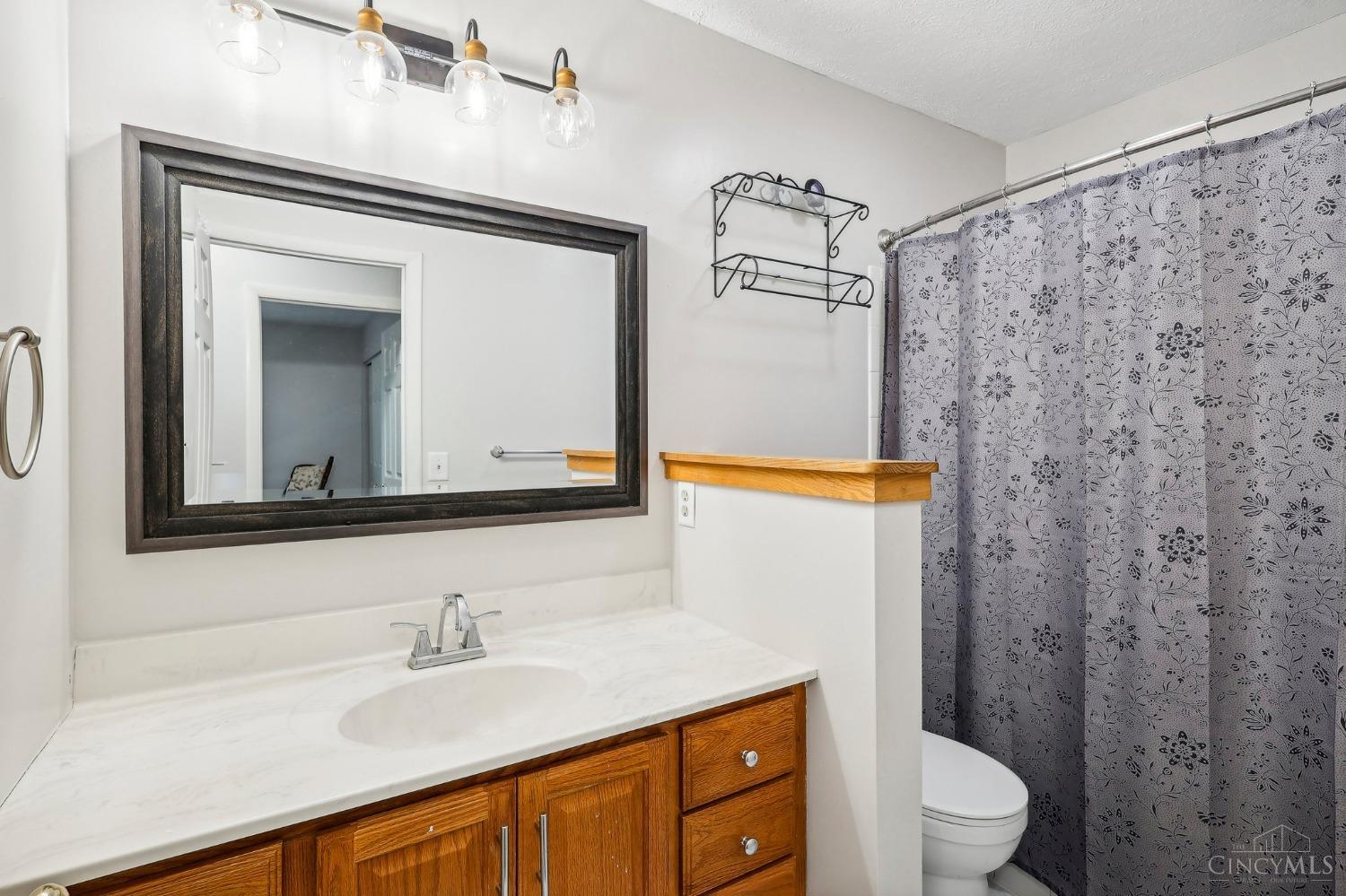 1345 Prayview Court
