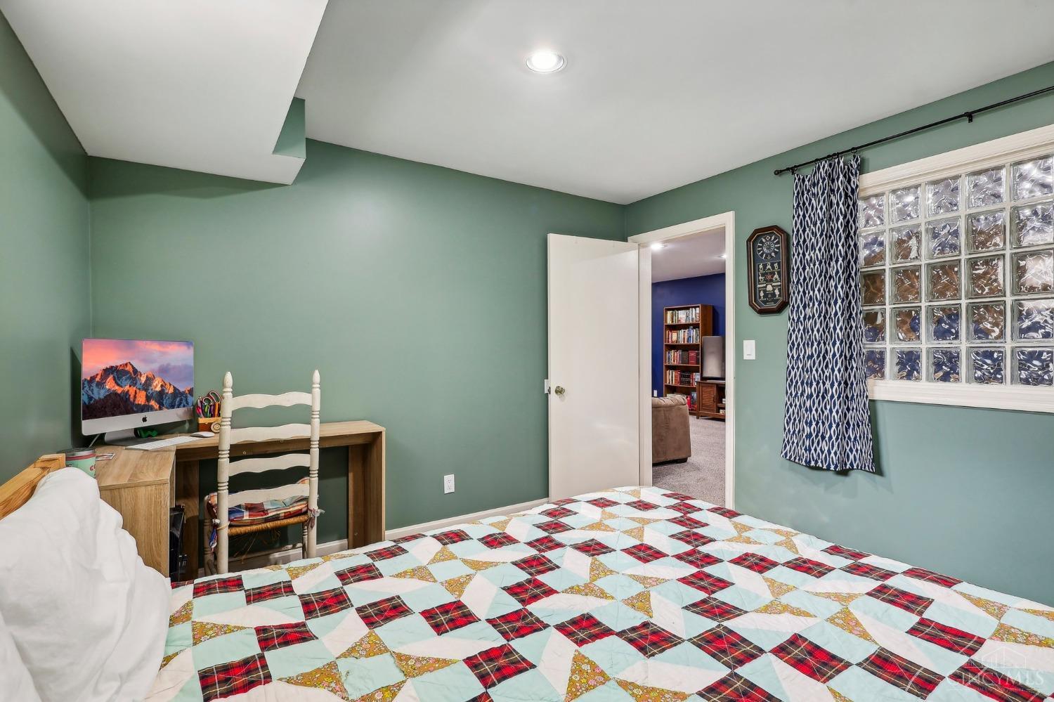 1345 Prayview Court
