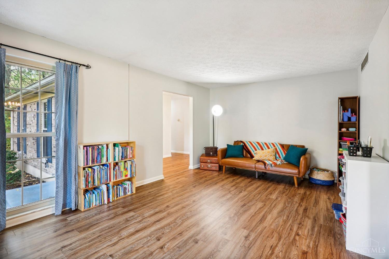 1345 Prayview Court