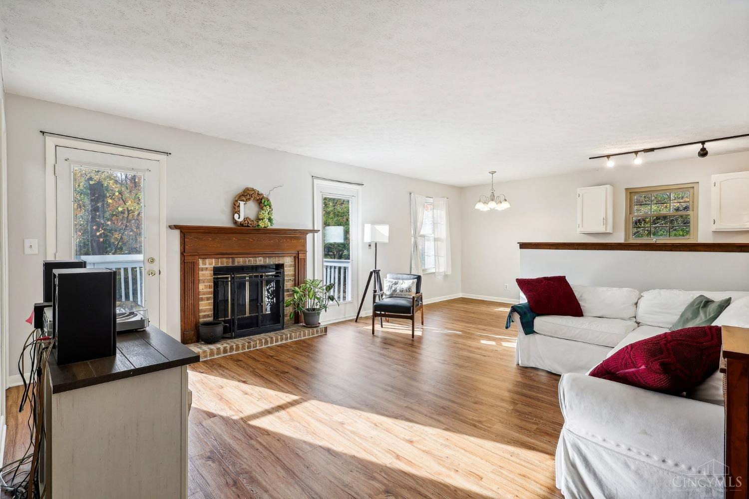 1345 Prayview Court