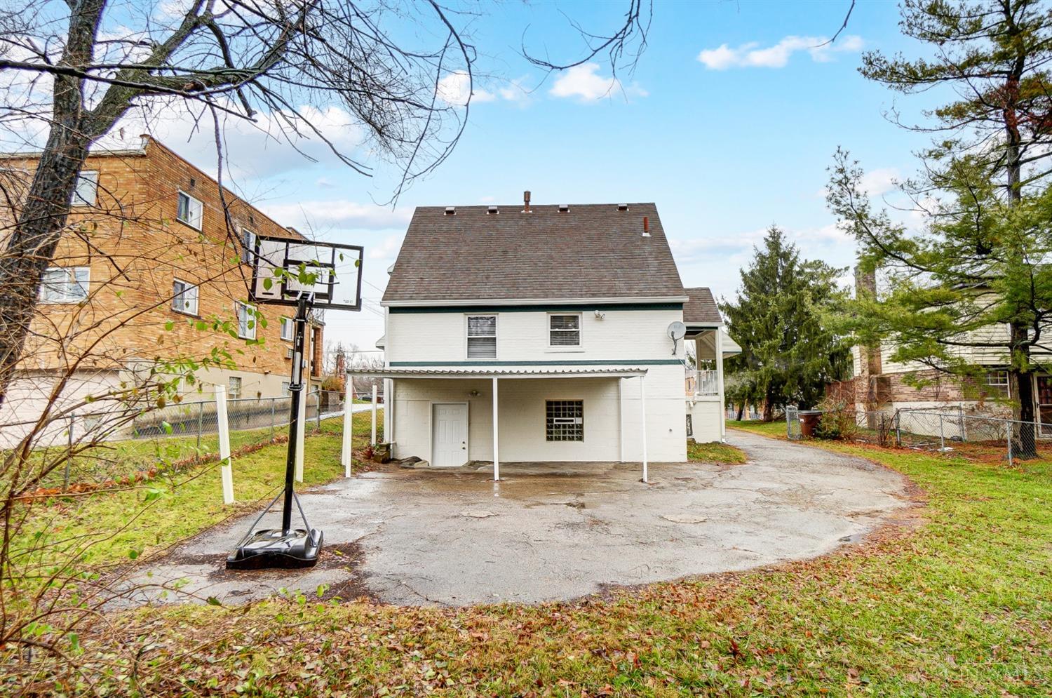 3511 W Galbraith Road