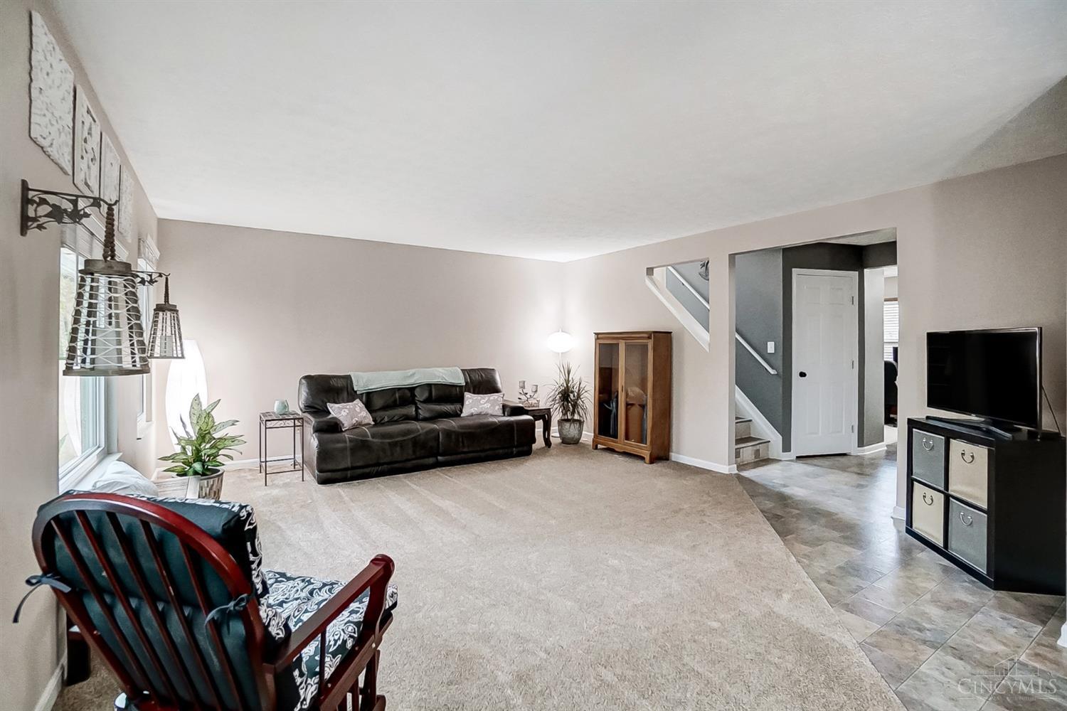 7847 Acorn Trail