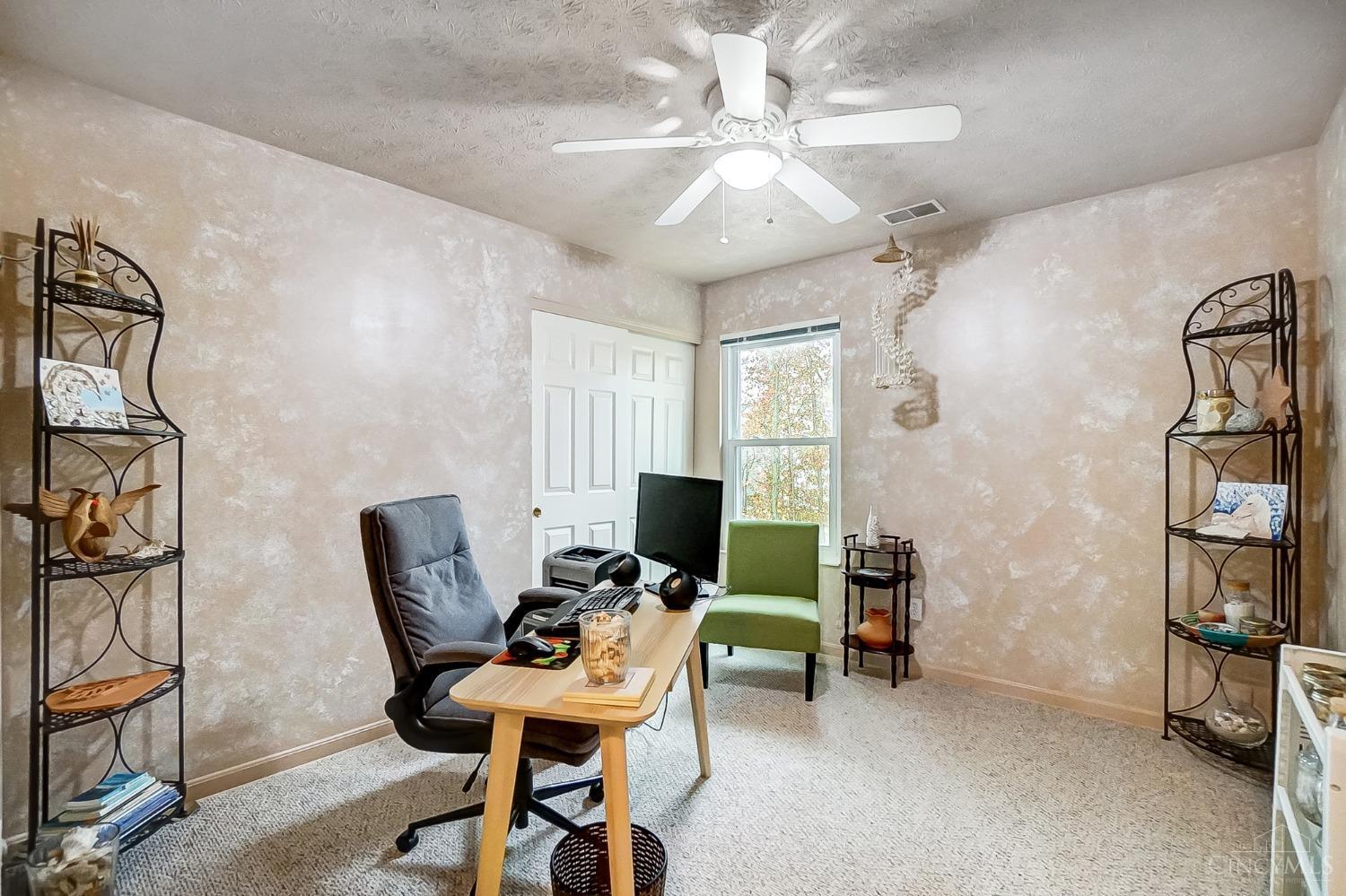 7847 Acorn Trail