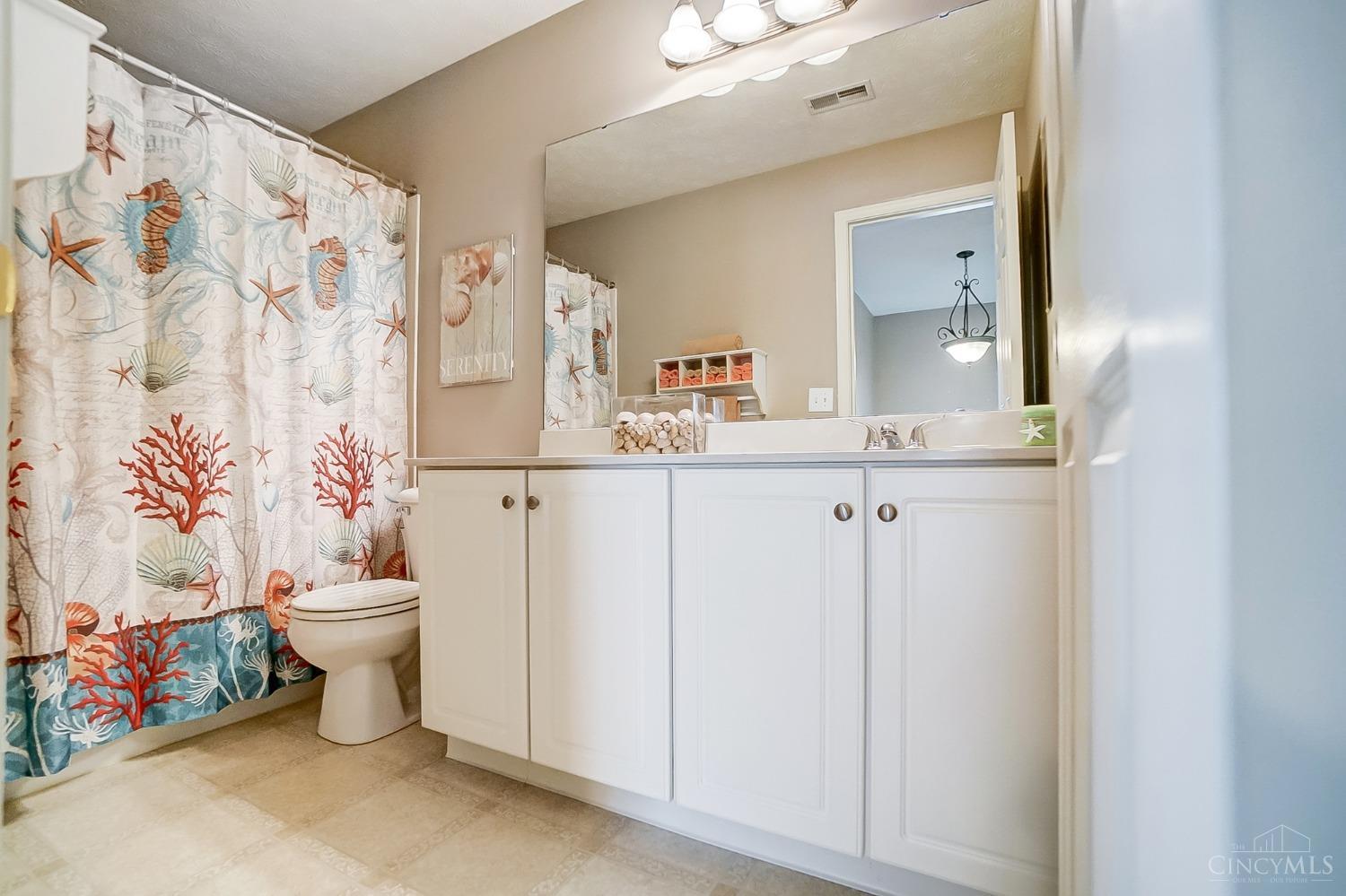 7847 Acorn Trail