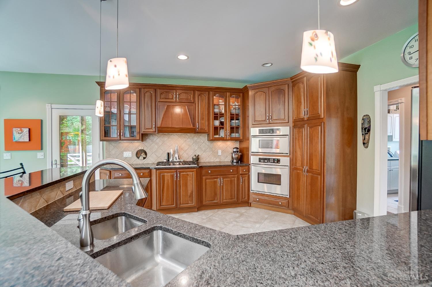 4963 Morgans Run Court