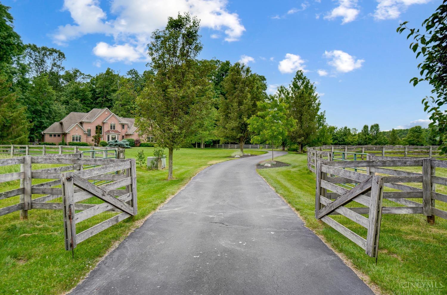 4963 Morgans Run Court